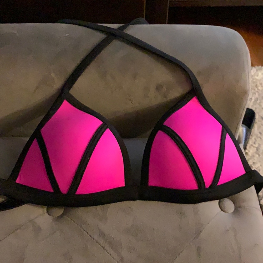 Bikini top